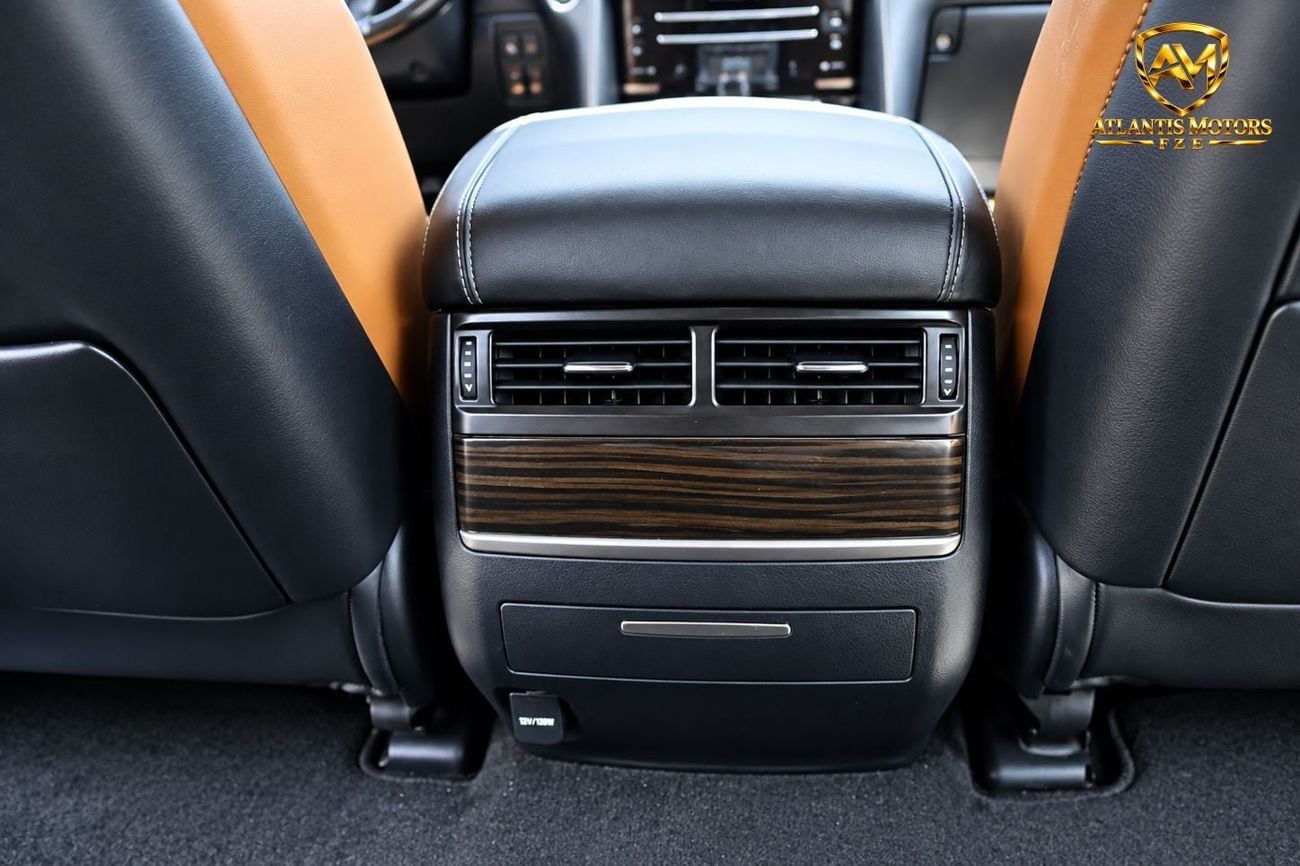 Lexus LX570 SIGNATURE BLACK EDITION
