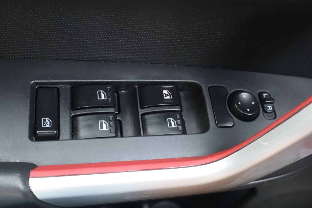 Toyota Raize E