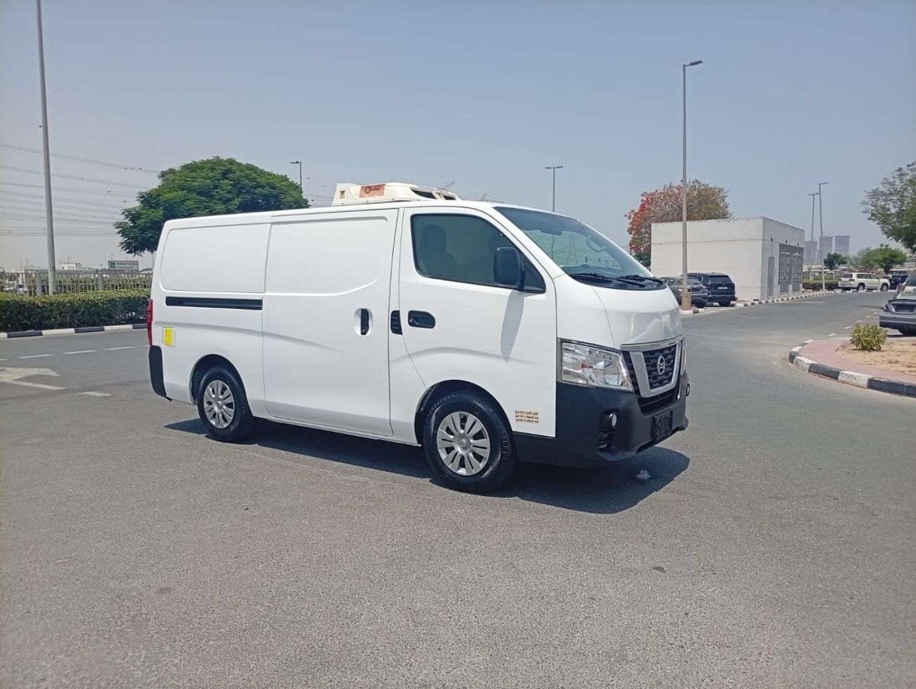 Nissan Urvan STANDARD STD CHILLER VAN