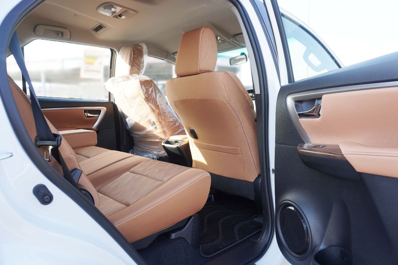 Toyota Fortuner 4x4 2.7L PETROL A/T 2026 MODEL