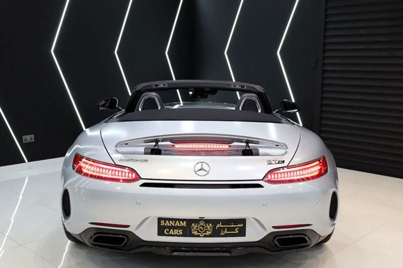 Mercedes Benz AMG GT C 2018 Mercedes-Benz AMG GT C, Carbon Fiber Interior, Burmester High-End Surround Sound System!!