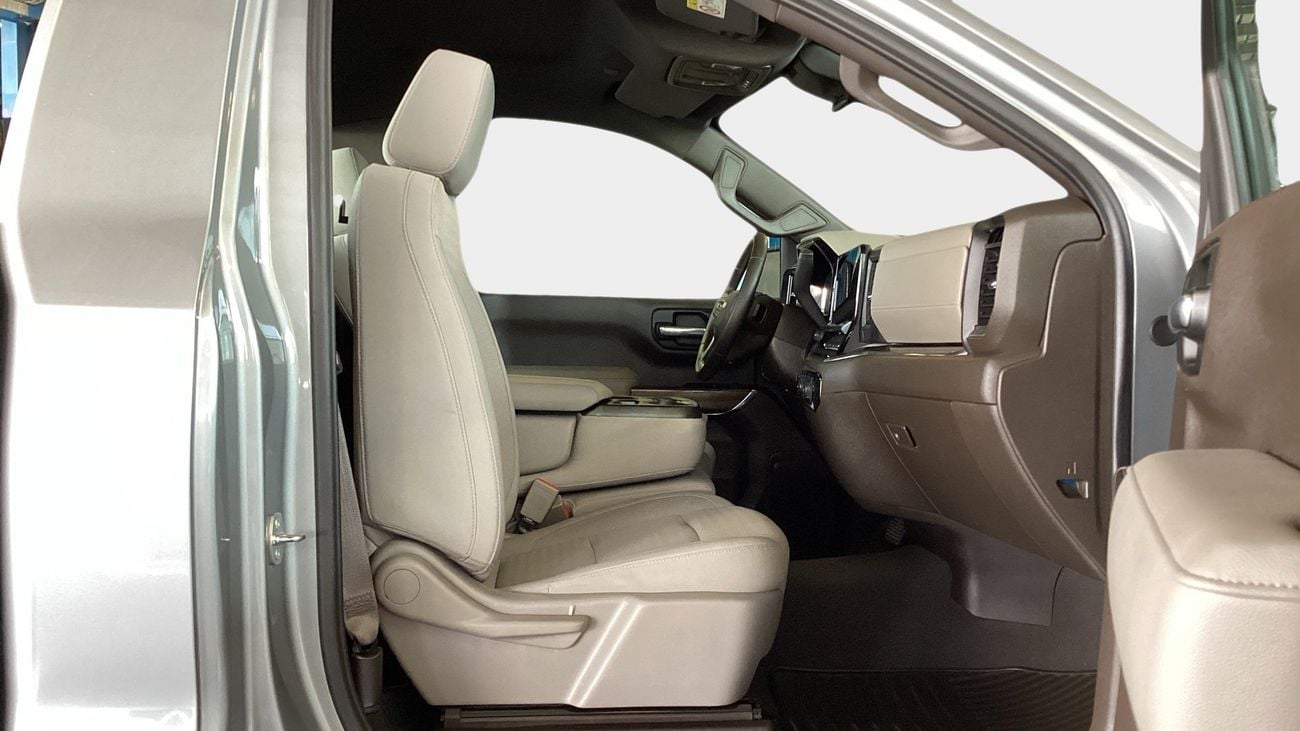 شيفروليه سيلفارادو 1500 REG/CAB 1LT | شامل الضمان | 0 ﺪﻔﻋﺓ ﺃﻮﻟﻯ
