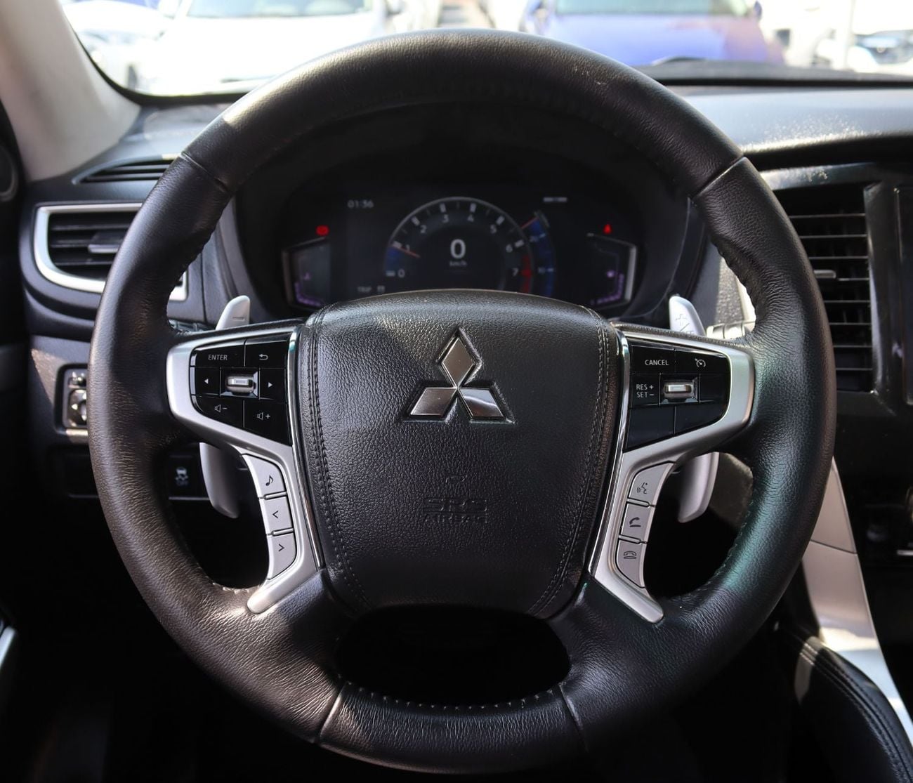 Mitsubishi Montero Sport GLS HIGHLINE ACCIDENTS FREE - GCC - PERFECT CONDITION INSIDE OUT - ORIGINAL PAINT -