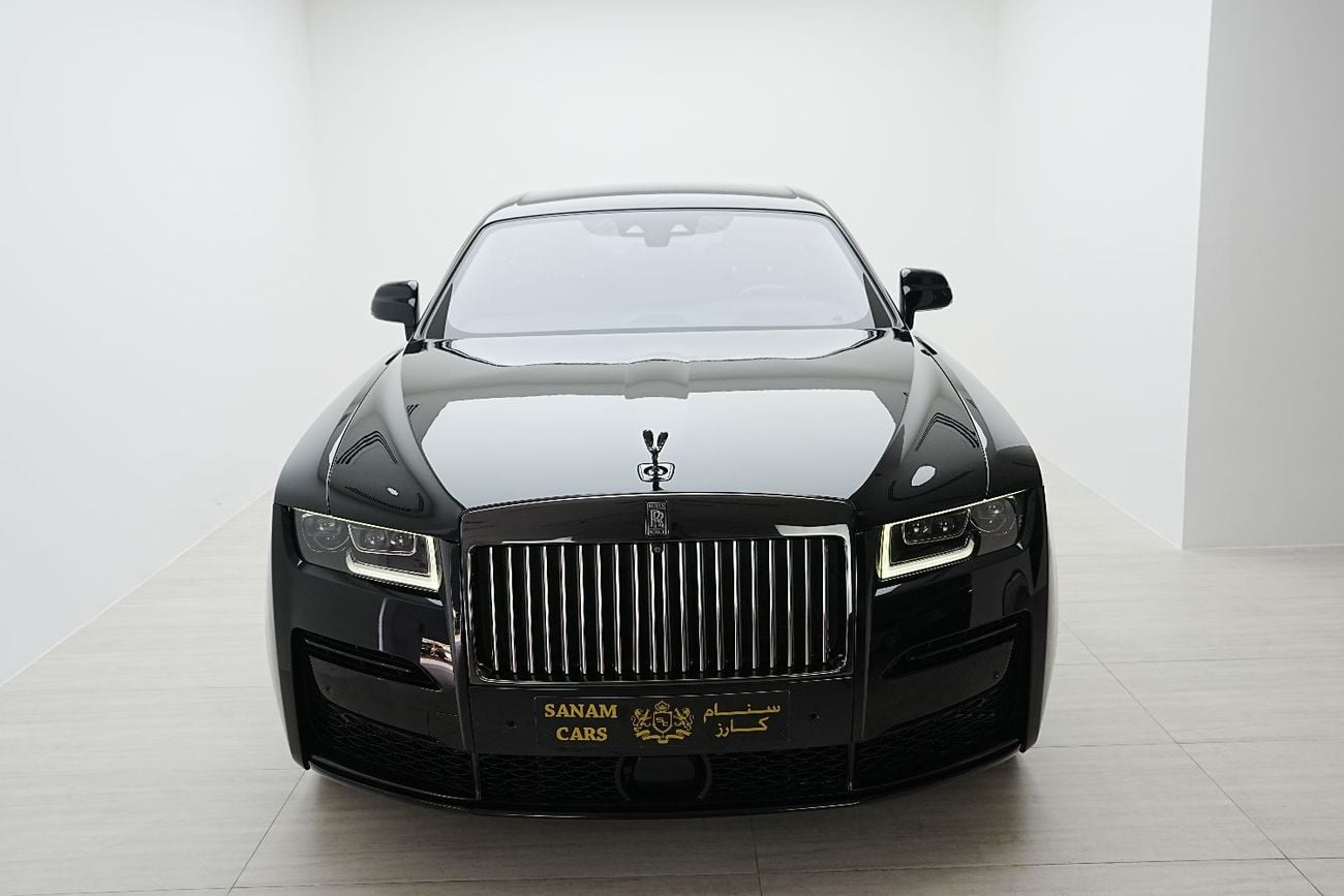 رولز رويس جوست BLACK BADGE شاشات خلفية، نظام صوتي مصمم خصيصًا، إضاءة النجوم، ضمان وخدمة الوكيل!!
