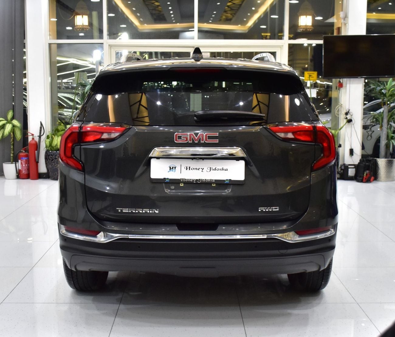 جي أم سي تيرين SLE NAV/PWR TAILGATE EXCELLENT DEAL for our GMC Terrain SLT AWD ( 2018 Model ) in Grey Color American Specs