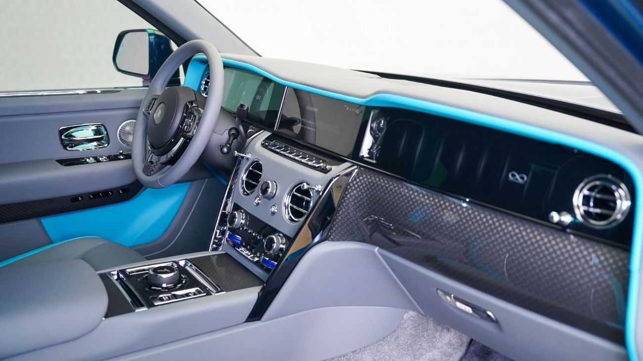 Rolls Royce Cullinan BLACK BADGE