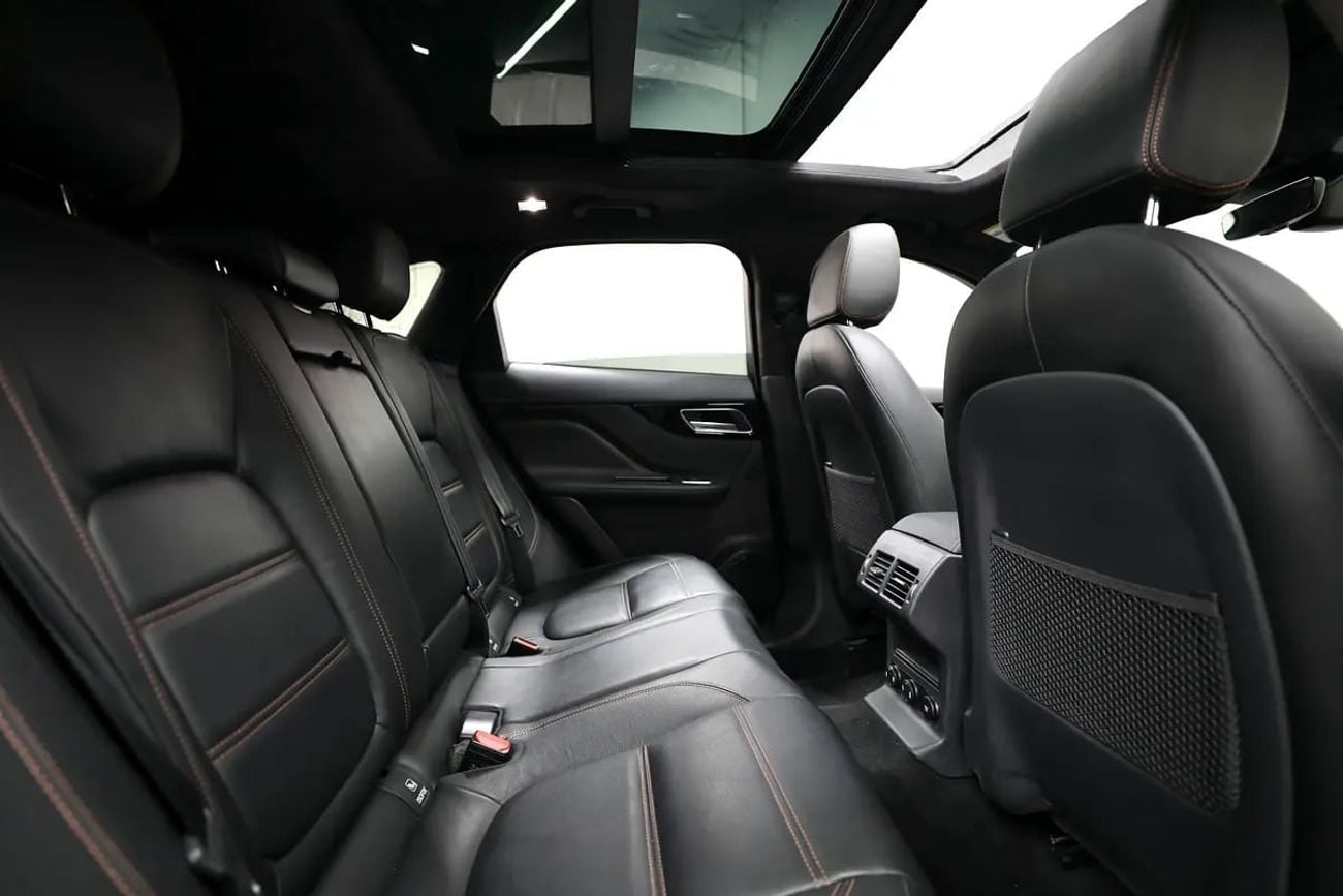 Jaguar F-PACE PRESTIGE Jaguar | F-Pace | 1,300 AED Monthy | Low KMs | Free Insurance + Registration | Ref#A662166