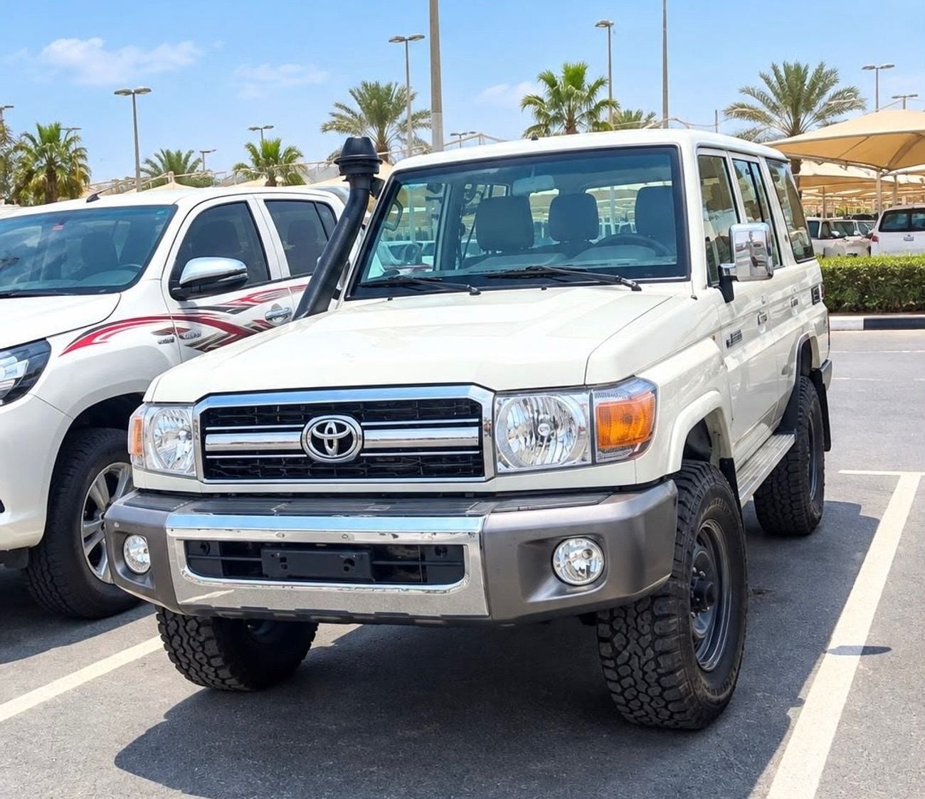 تويوتا لاند كروزر 70 LC76 STANDARD Hardtop Diesel