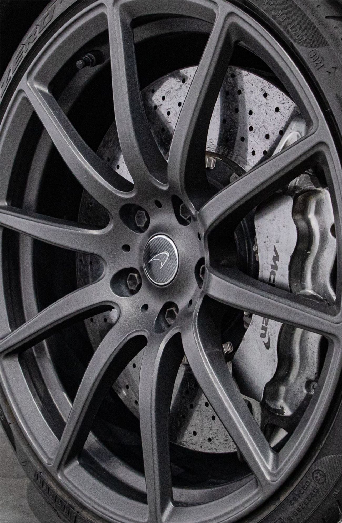 مكلارين MP4-12C
