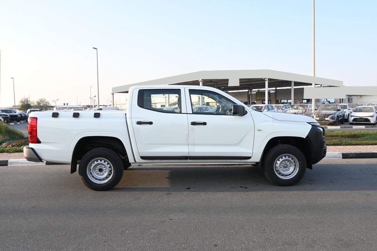 ميتسوبيشي L200 Mitsubishi pickup L200 2.4 petrol MT 2027