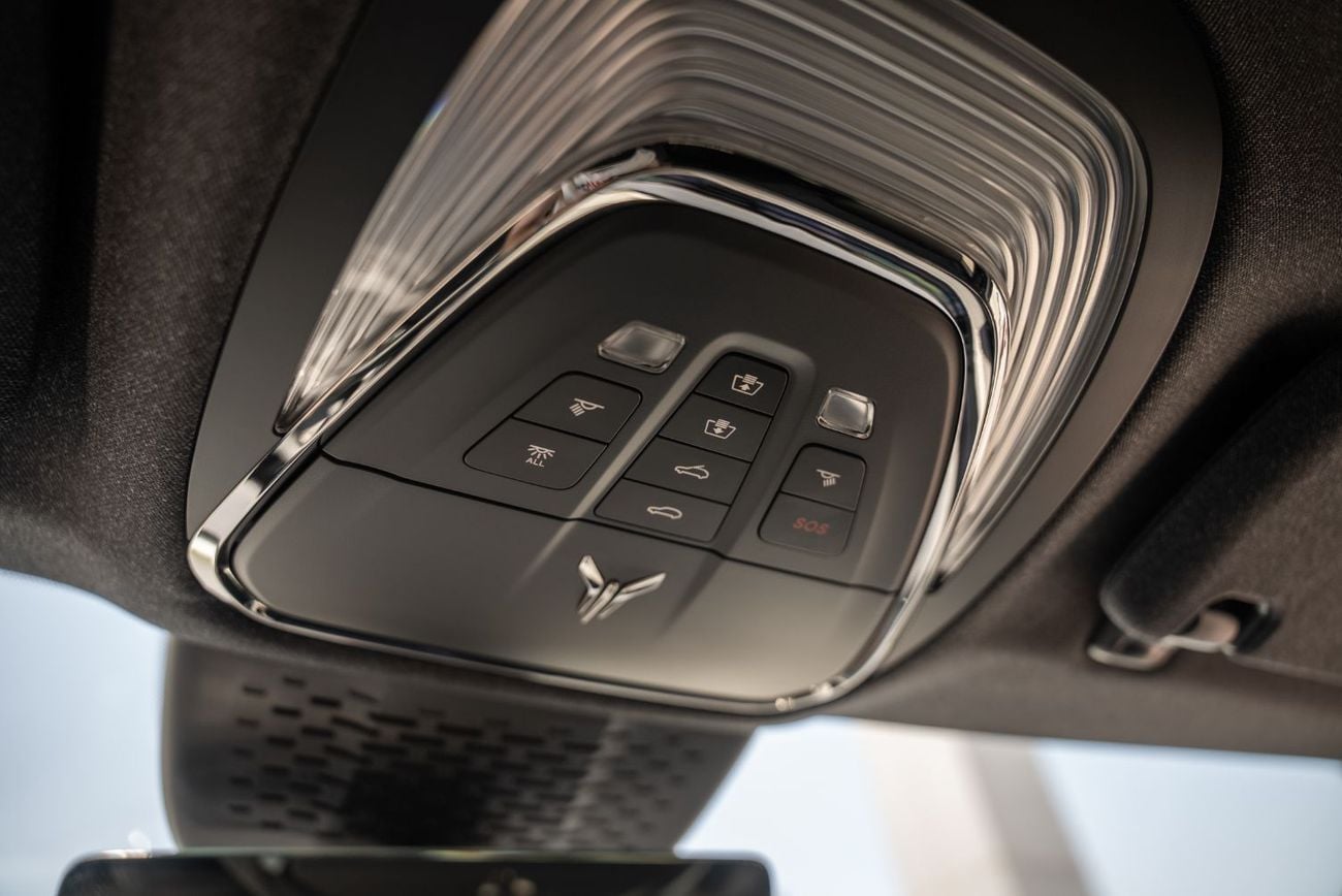 فويا فري ستاندارد EREV 2025 GCC 1.5L Turbo Plug-in Hybrid Low Mileage