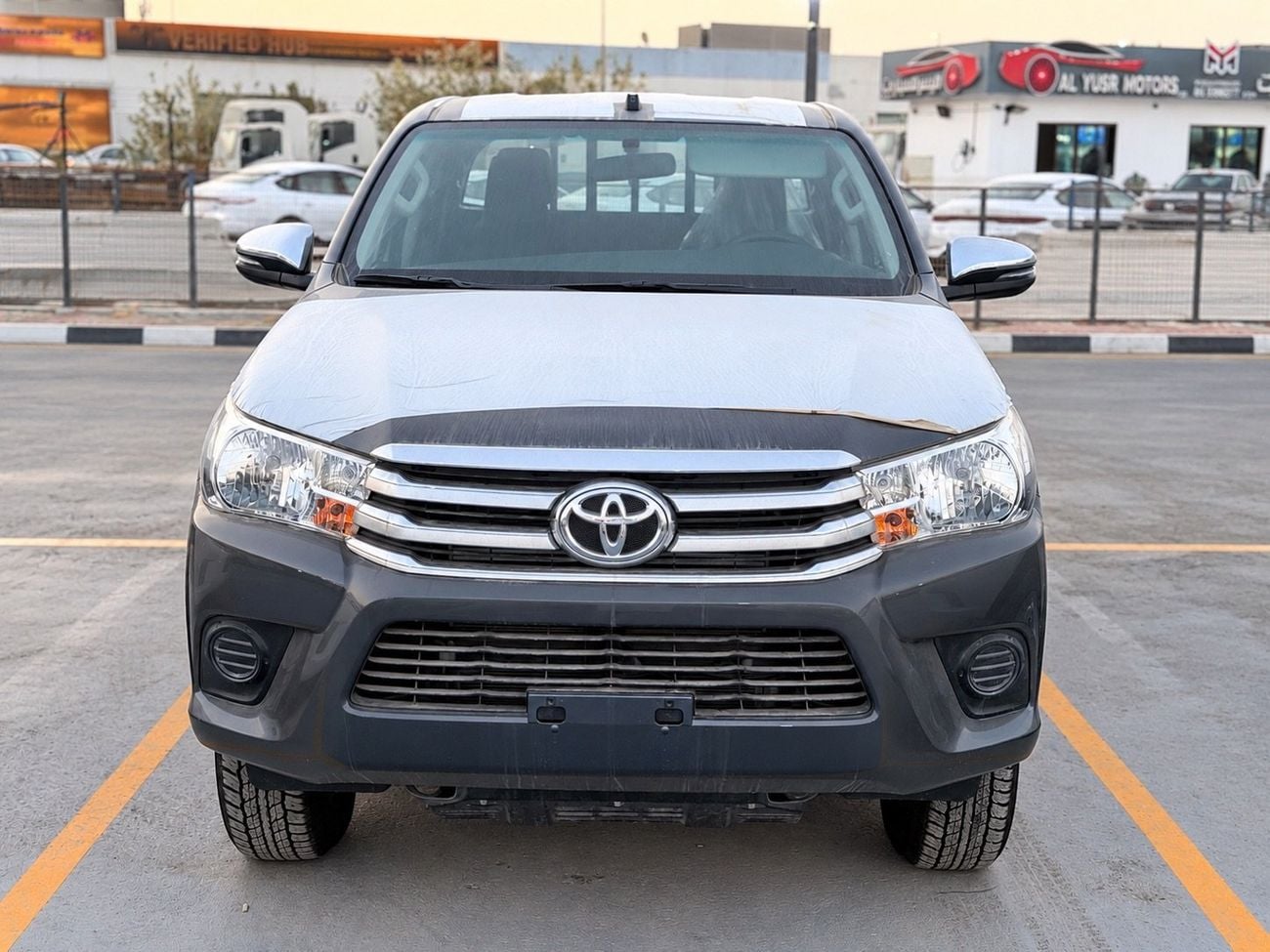 Toyota Hilux DLX 2026 Toyota Hilux 2.4L Diesel 4WD Double Cab Pickup, equipped with a manual transmission. Powered by