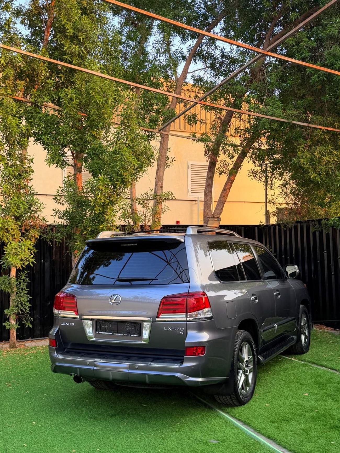 Lexus LX570 SPORT PLATINUM
