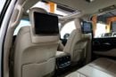 Toyota Land Cruiser VXR GCC Specs-Under warranty-in impeccable condition