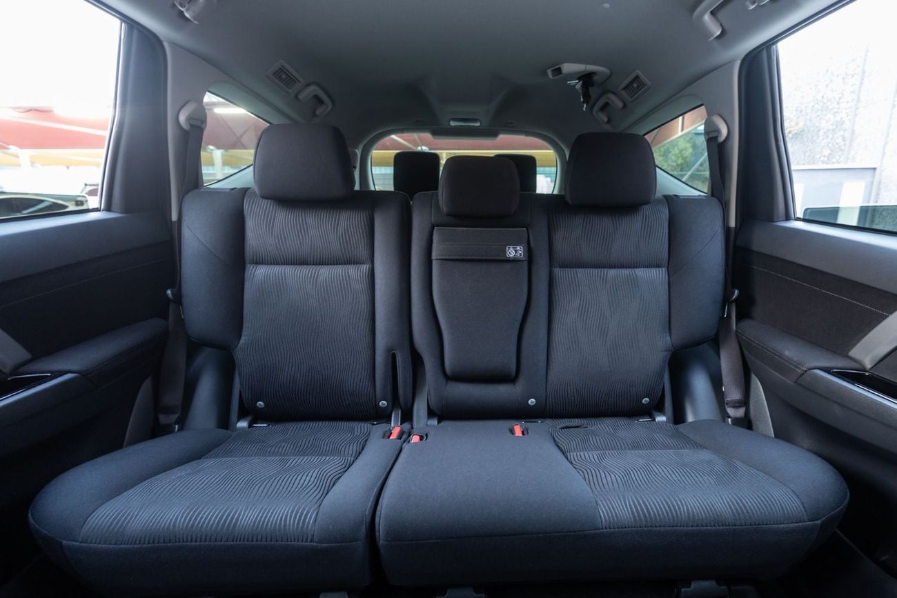 Mitsubishi Montero Sport GLX MIDLINE Mitsubishi Montero Sport 2025 GCC | Agency Warranty