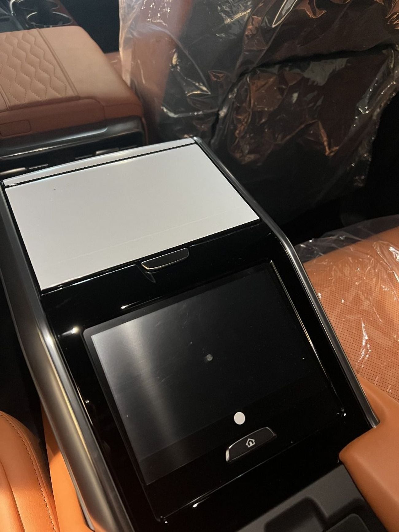لكزس LX 600 VIP LX600 VIP 4-Seater Euro Spec