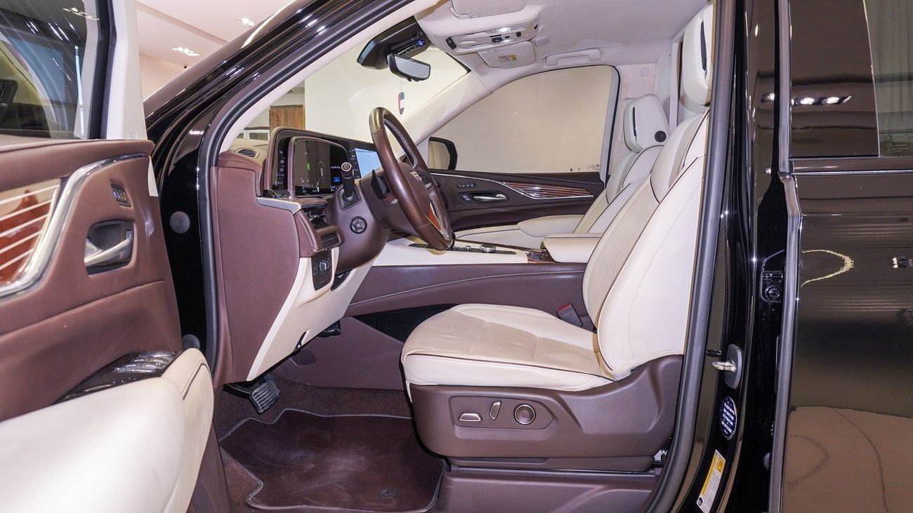 Cadillac Escalade Premium Luxury Platinum 6.2L AWD