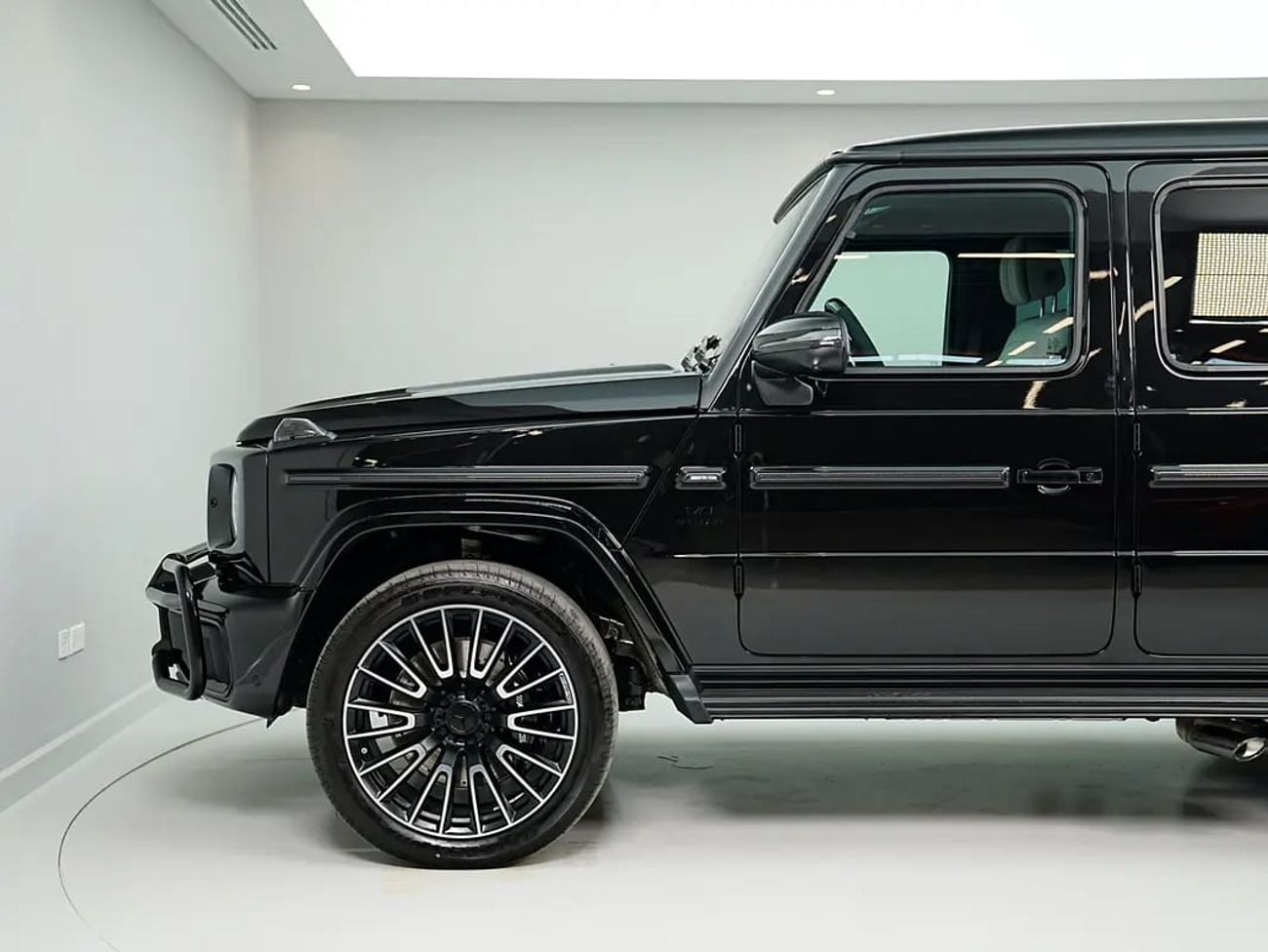 Mercedes Benz G63 AMG STANDARD G 63 AMG | A22 | CARBON PACKAGE | FULL OPTION