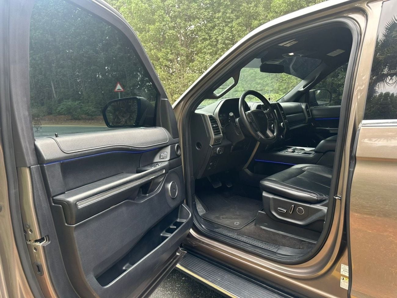 فورد إكسبيديشن XLT 3.5L (380 HP) FWD Ford Expedition | V6 | RWD | perfect condition