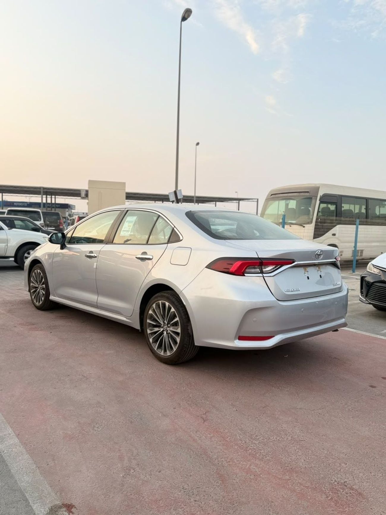 Toyota Corolla GLI V FULL OPTION
