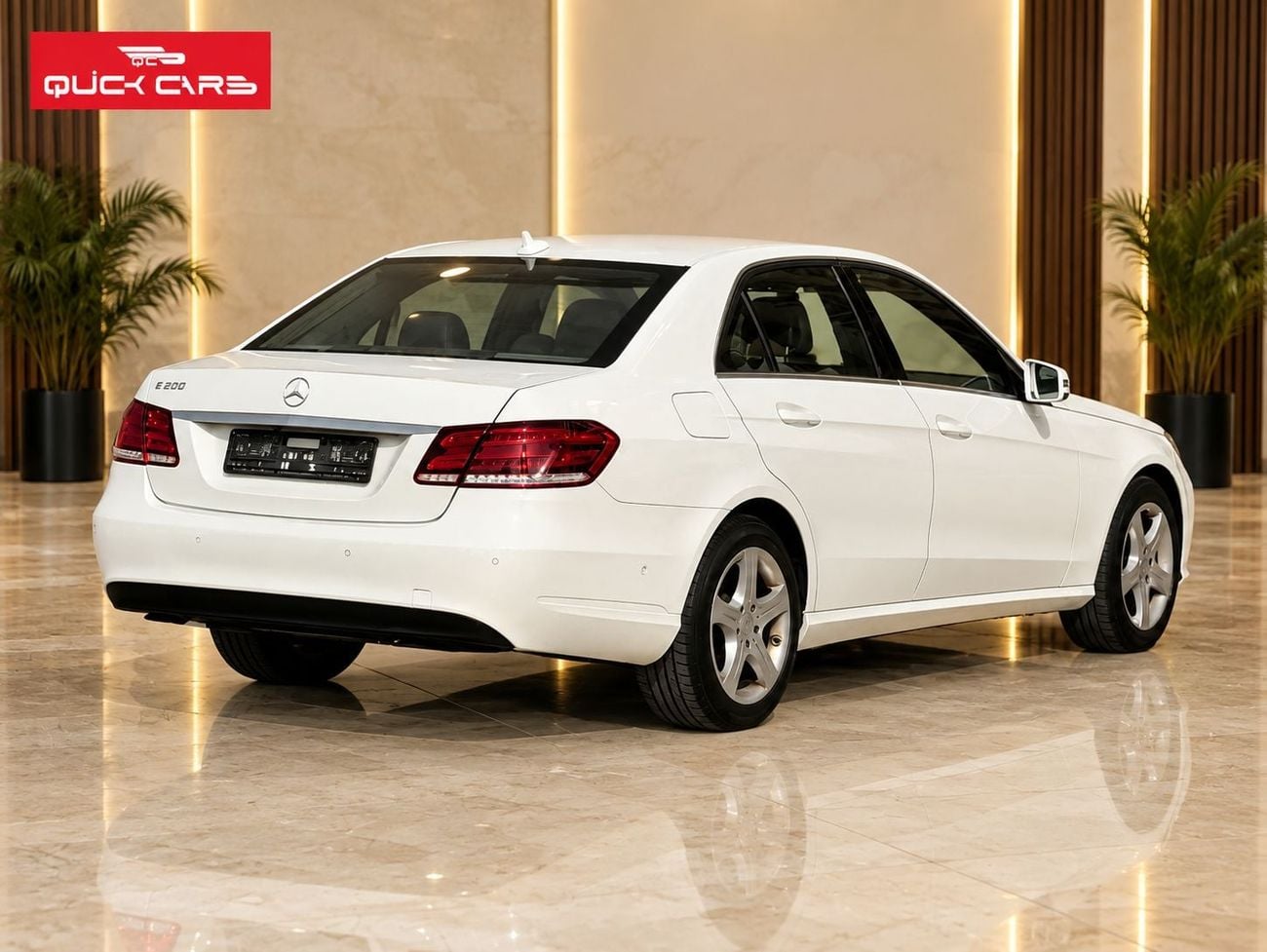 مرسيدس بنز E200 ستاندارد أرخص سيارة مرسيدس بنز E200 موديل 2014 | مواصفات خليجية | 260,000 كم | بحالة ممتازة