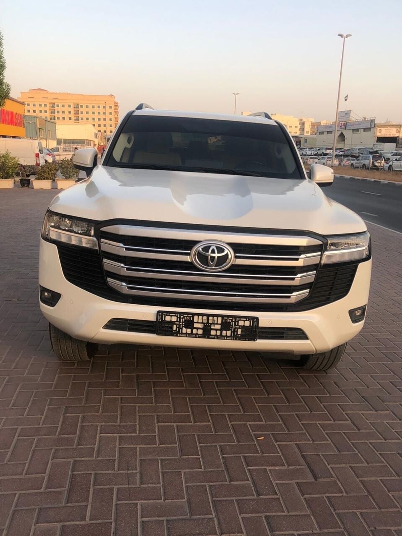 Toyota Land Cruiser GXR