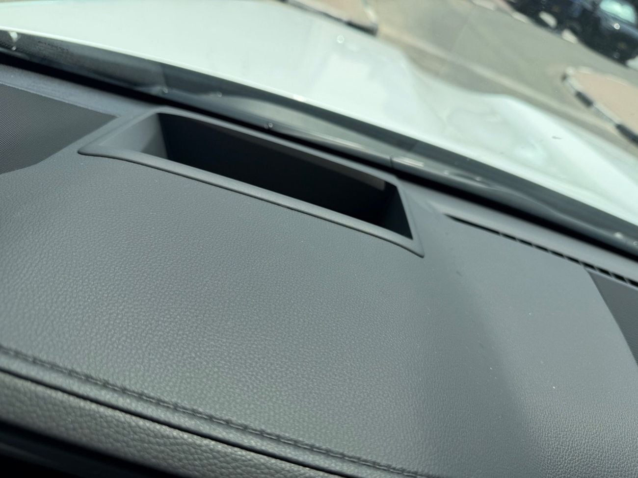 تويوتا لاند كروزر VXR