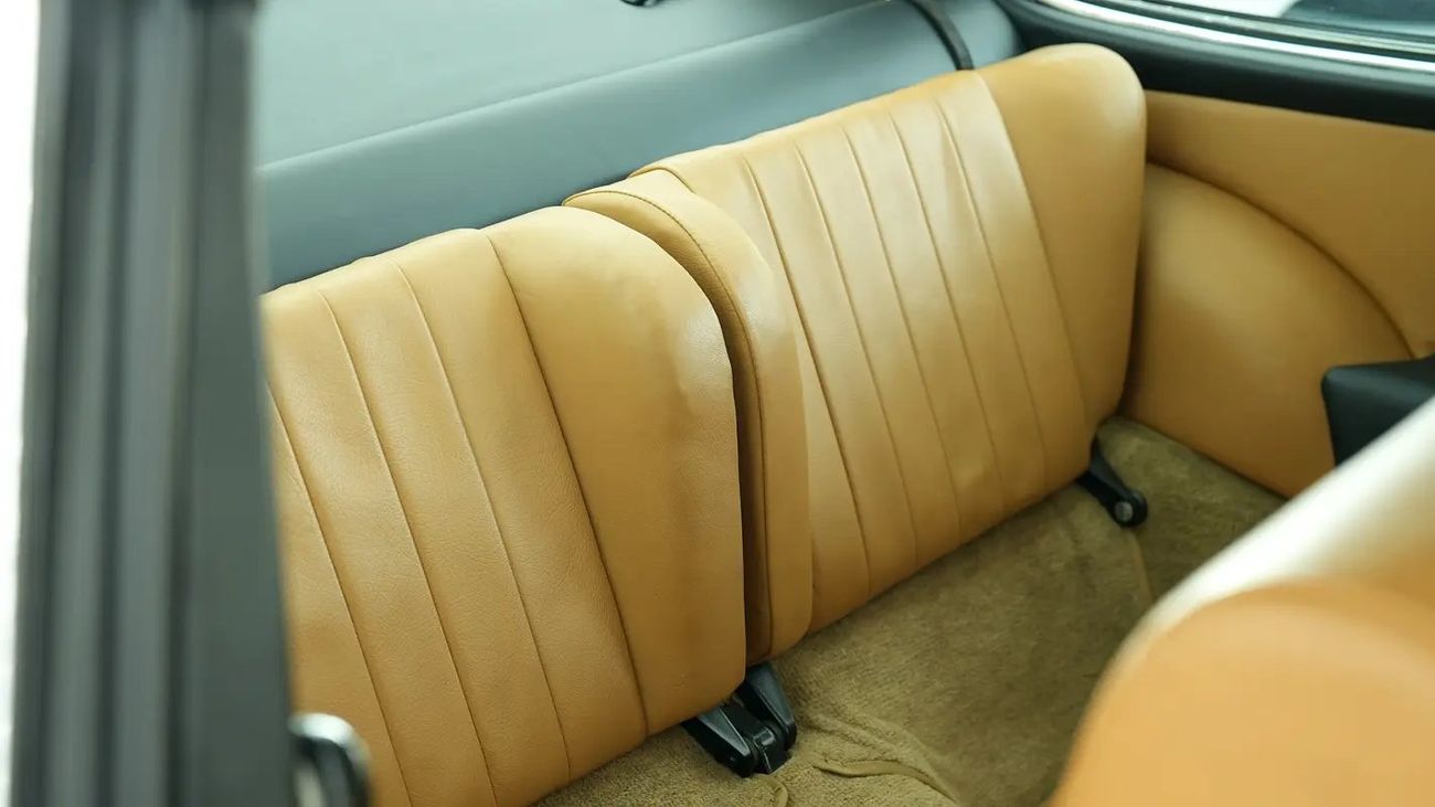 بورش 911 T | Classic European Spec | Air-Cooled Icon