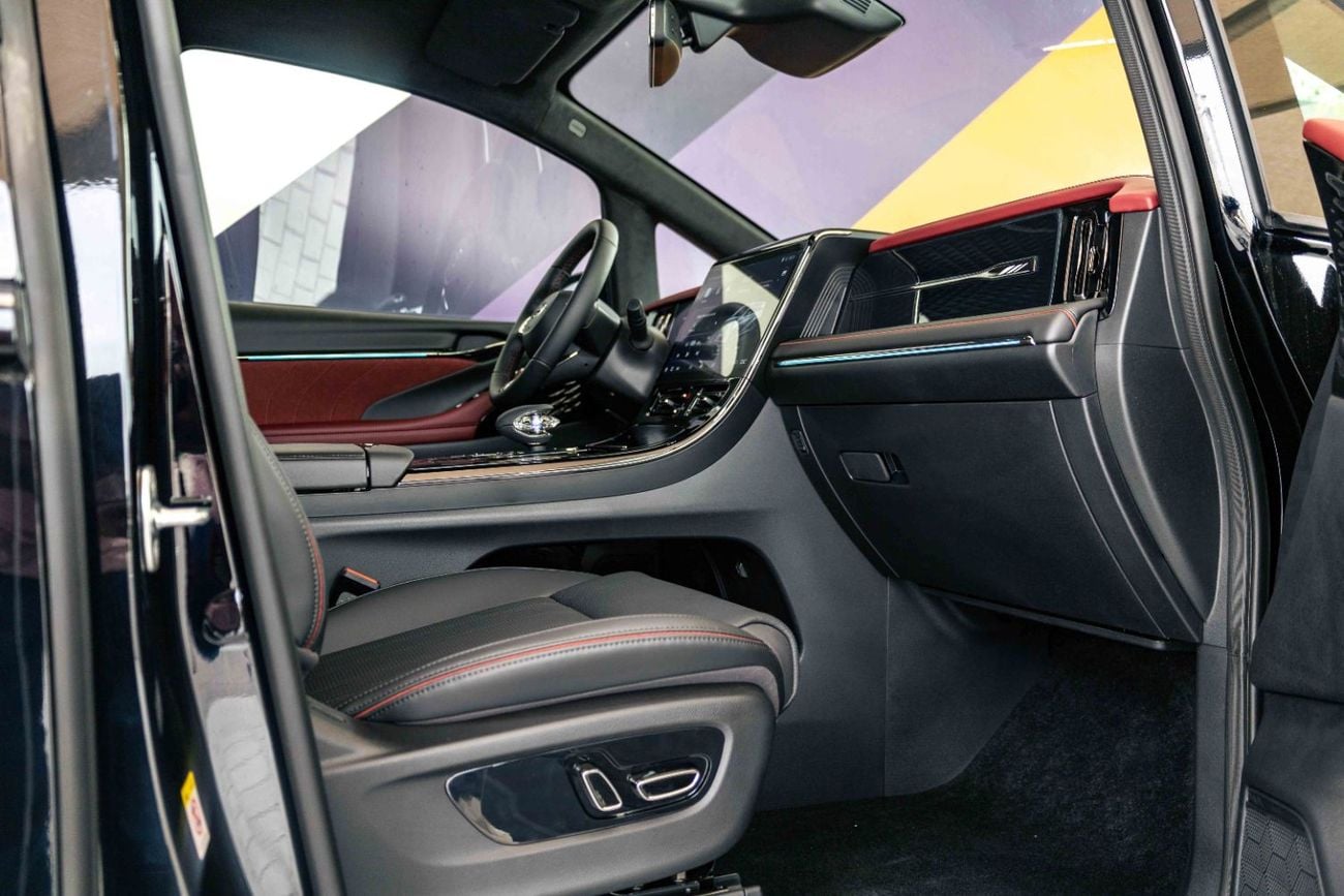 GAC M8 GX 2.0L BLACK INSIDE RED AND BLACK | EXPORT ONLY