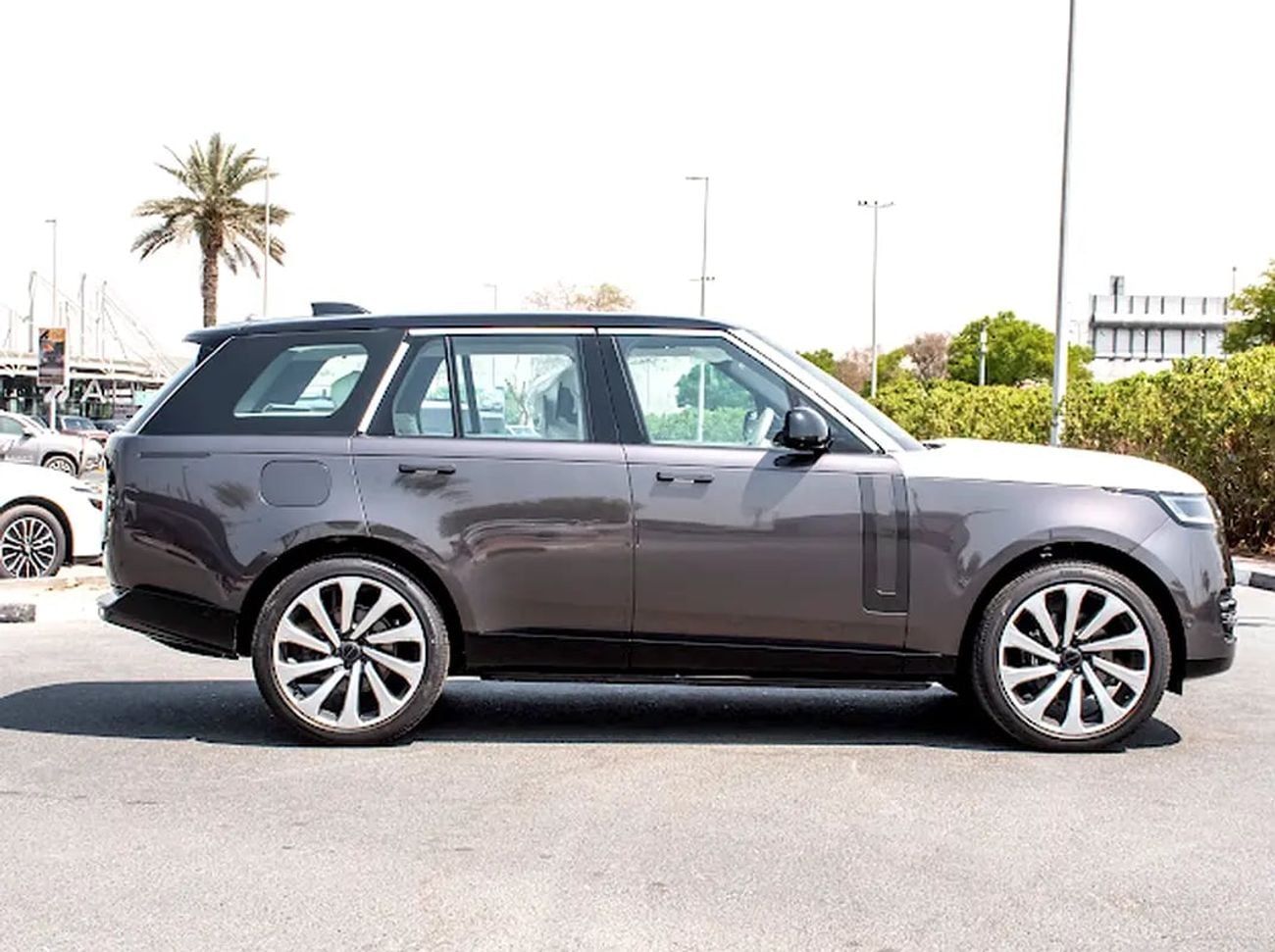 Land Rover Range Rover Brand HSE | GCC Specs | Luxury Reimagined