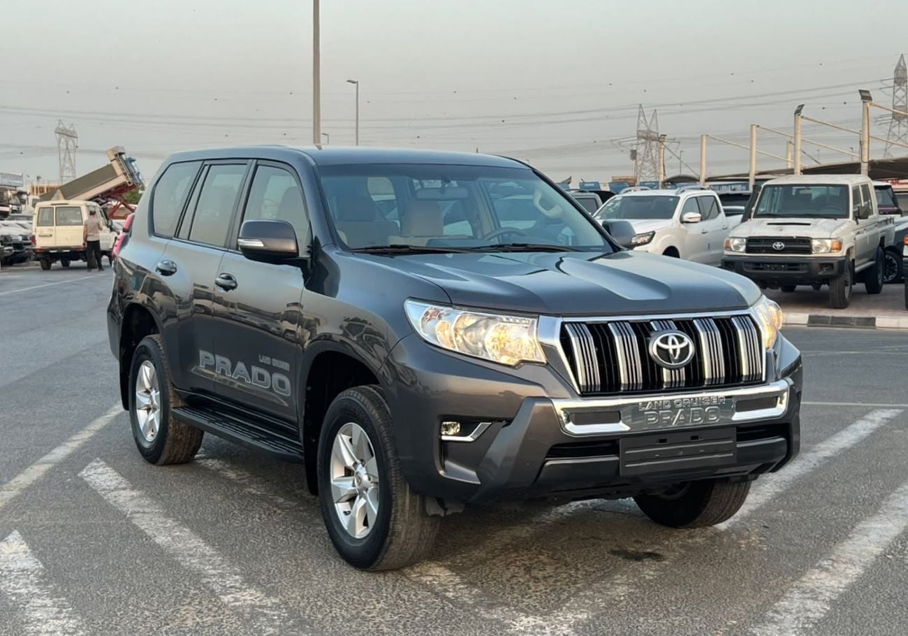 Toyota Prado 2022 Toyota Prado TX 2.7L V4- AWD 4x4 - No accident - 2 key Rear Sensor -