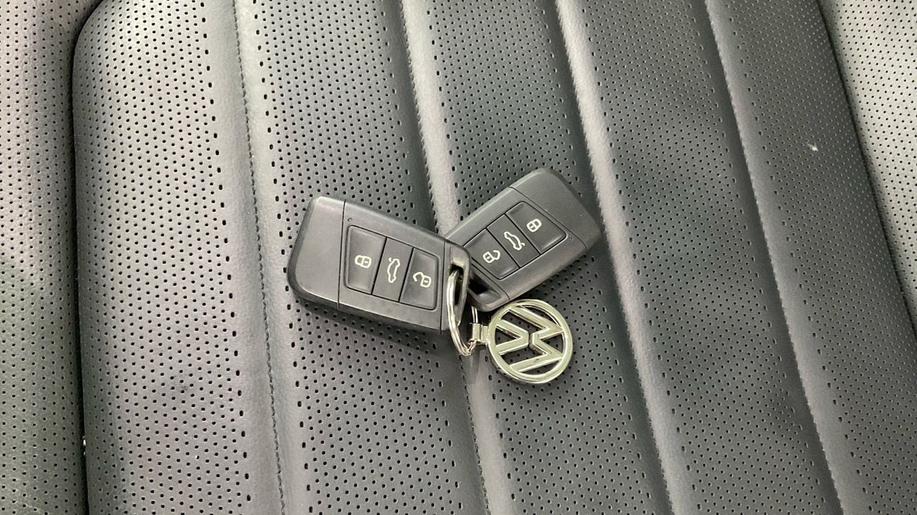 Volkswagen Teramont R LINE | Guaranteed Warranty | 0 Down Payment