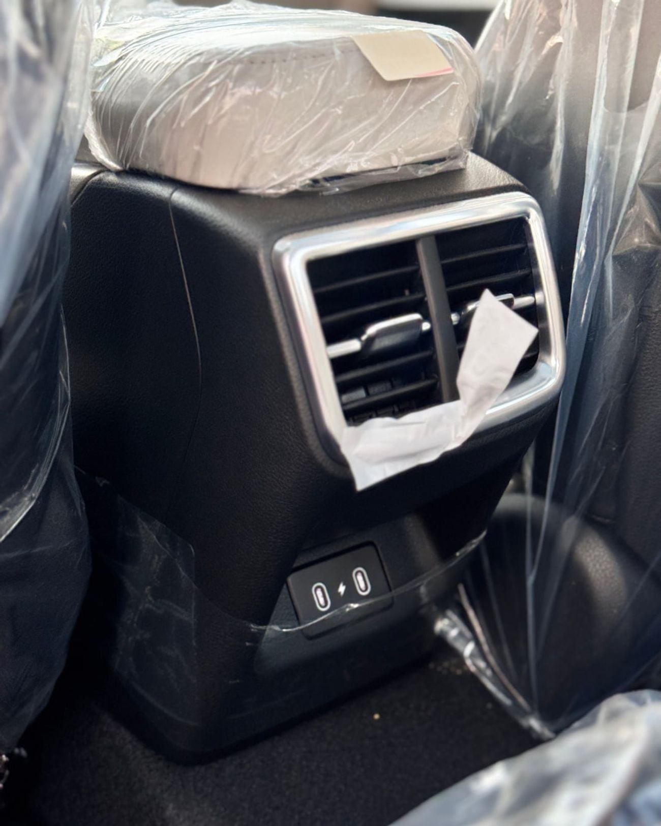 Kia K5 EX Kia K5 2.0 Hybrid engine, 2026 model, Gcc specifications