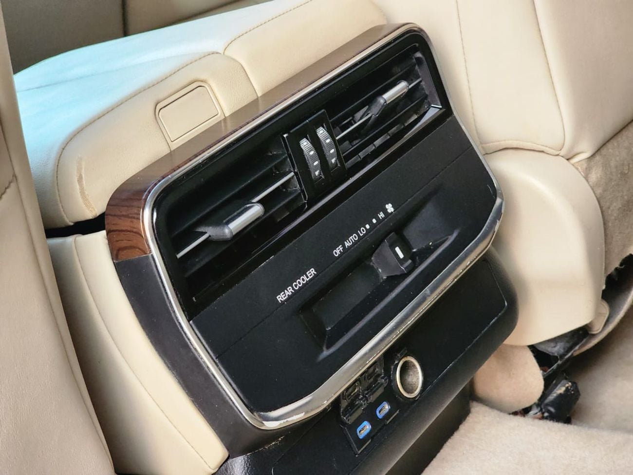 Toyota Land Cruiser GXR