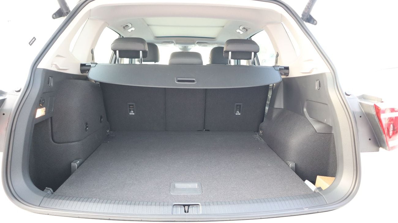 Volkswagen Tiguan ELEGANCE Volkswagen Tiguan L PHEV (Plug-in Hybrid) 2023