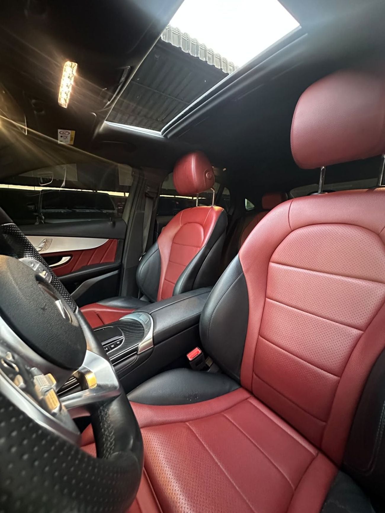 Mercedes Benz GLC200 STANDARD