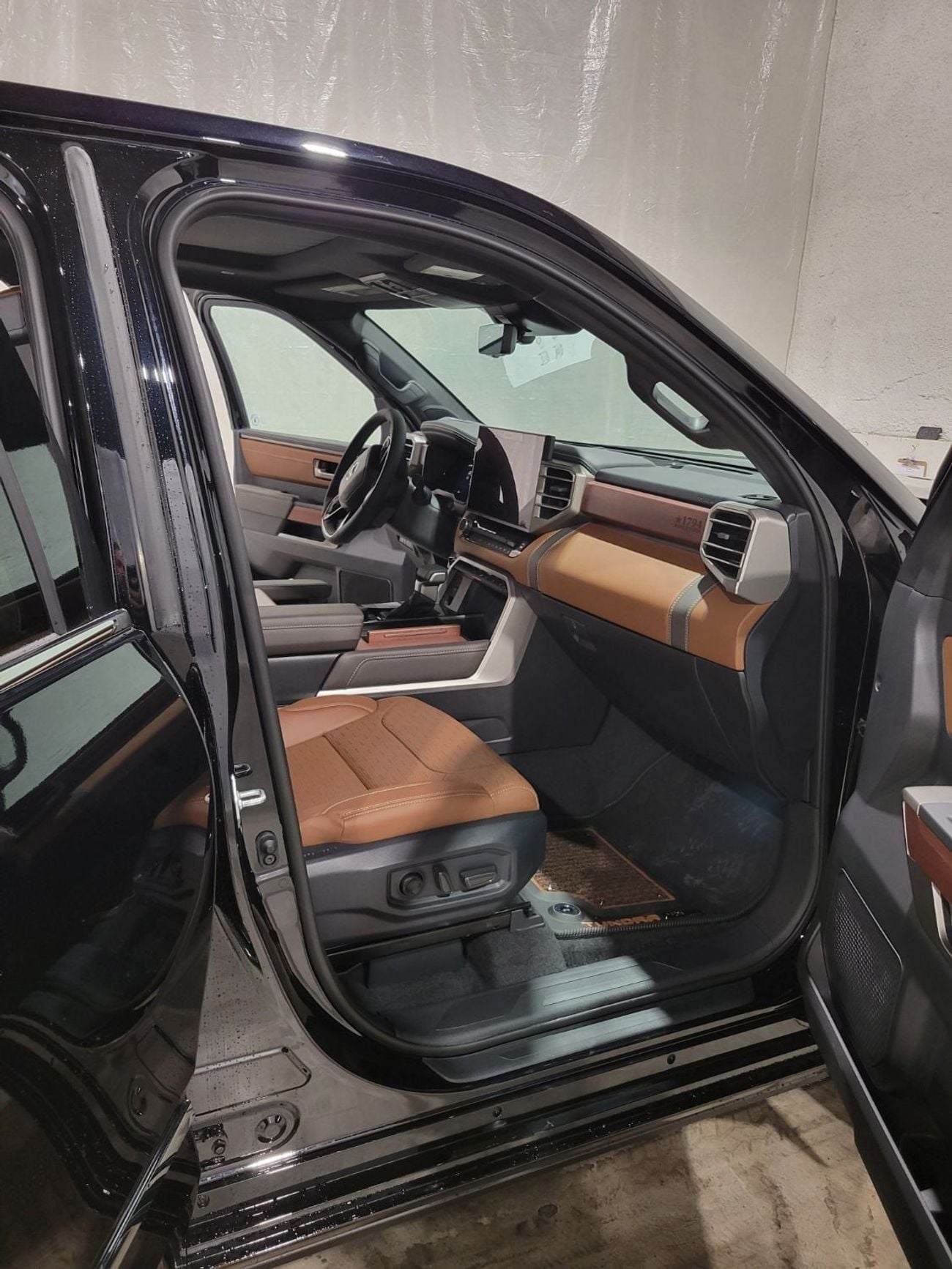 Toyota Tundra 1794 EDITION i-Force Max 4x4 | 2026 | Coming Soon