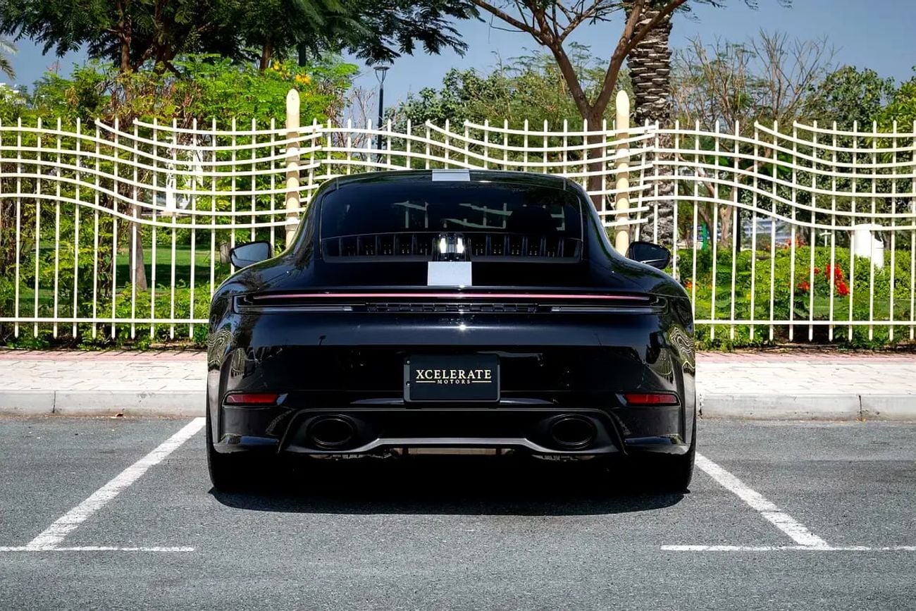 Porsche 911 CARRERA 992.2 | Warranty Till