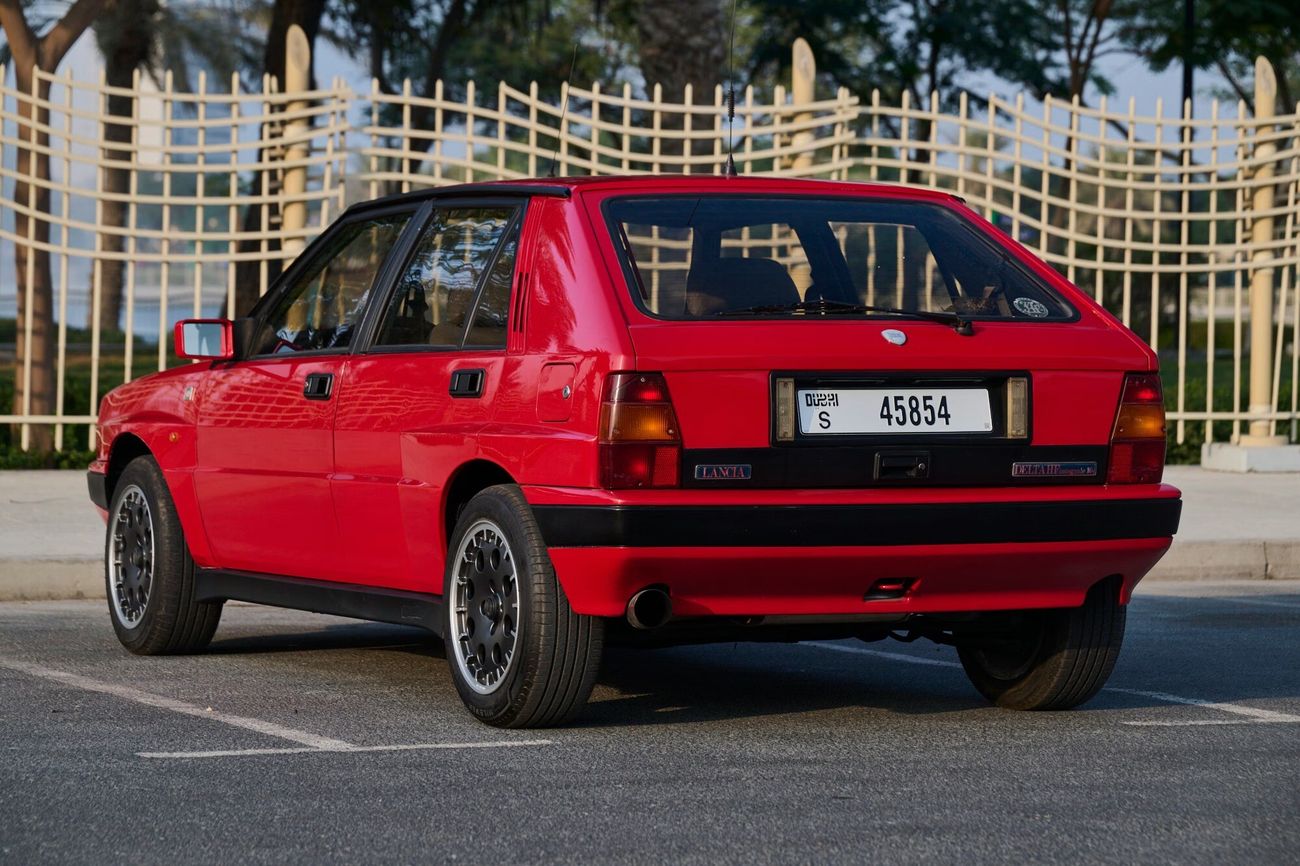 لانسيا دلتا HF INTEGRALE 16V