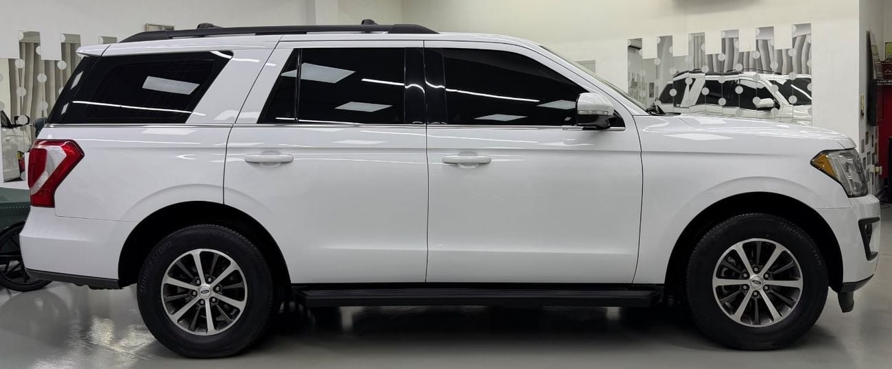 Ford Expedition XLT GCC .. FSH .. Perfect Condition .. V6 ..
