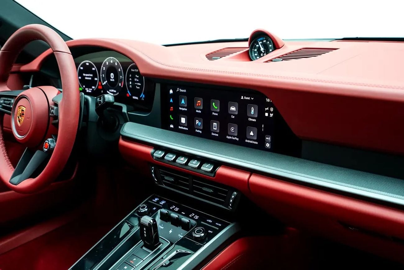 Porsche 911 CARRERA | AEREOKIT | SPORT EXHAUST | SUNROOF | WARRANTY