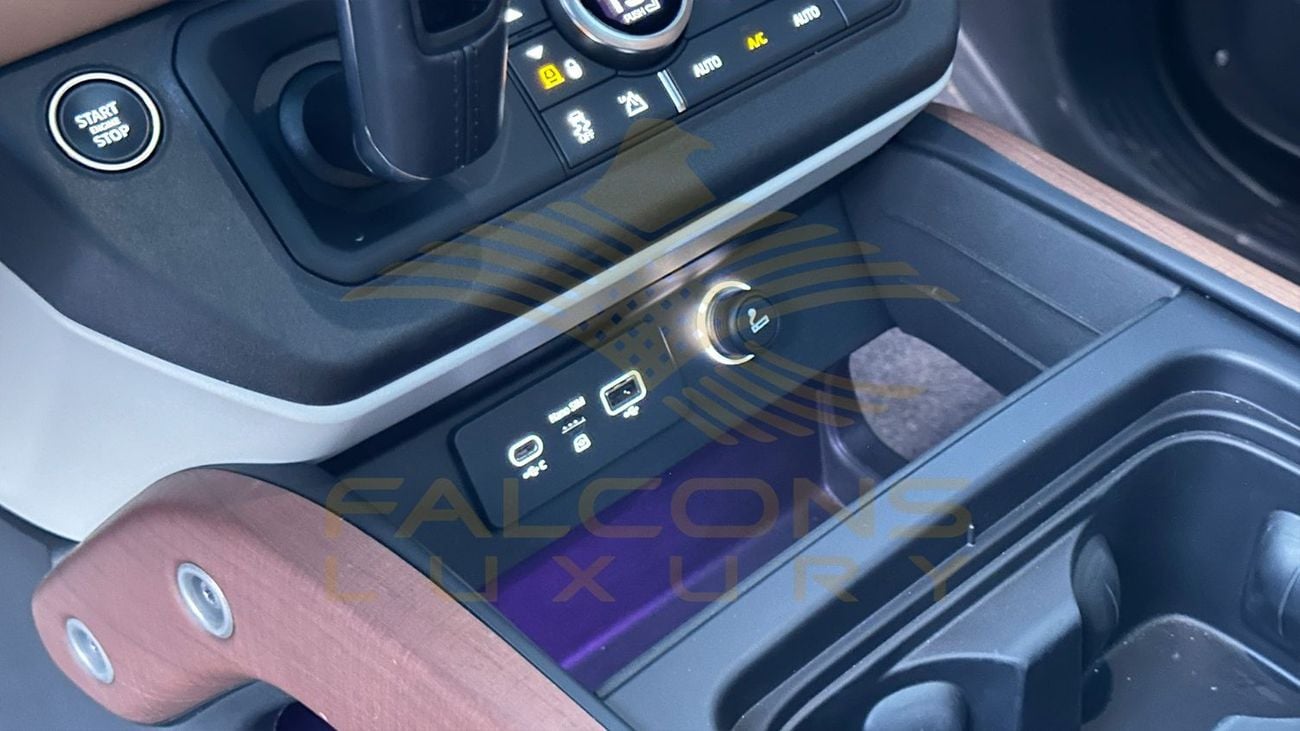 لاند روفر ديفندر 110 X-DYNAMIC HSE P400