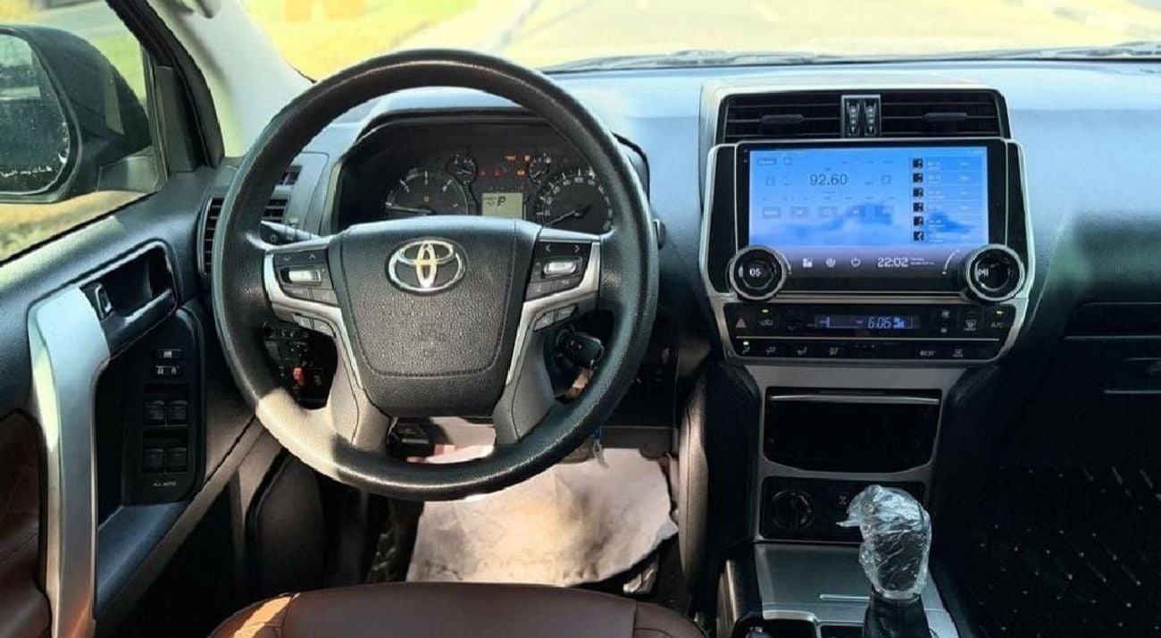 Toyota Prado VXR 2019Model 2.8 diesel Engine Colour Black Transmission Automatic Interior Brown leathers seats 7seats