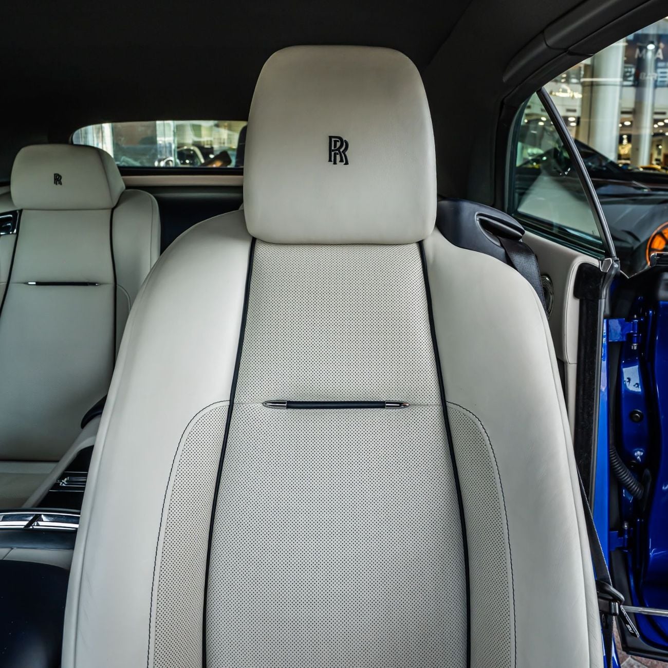 Rolls Royce Dawn