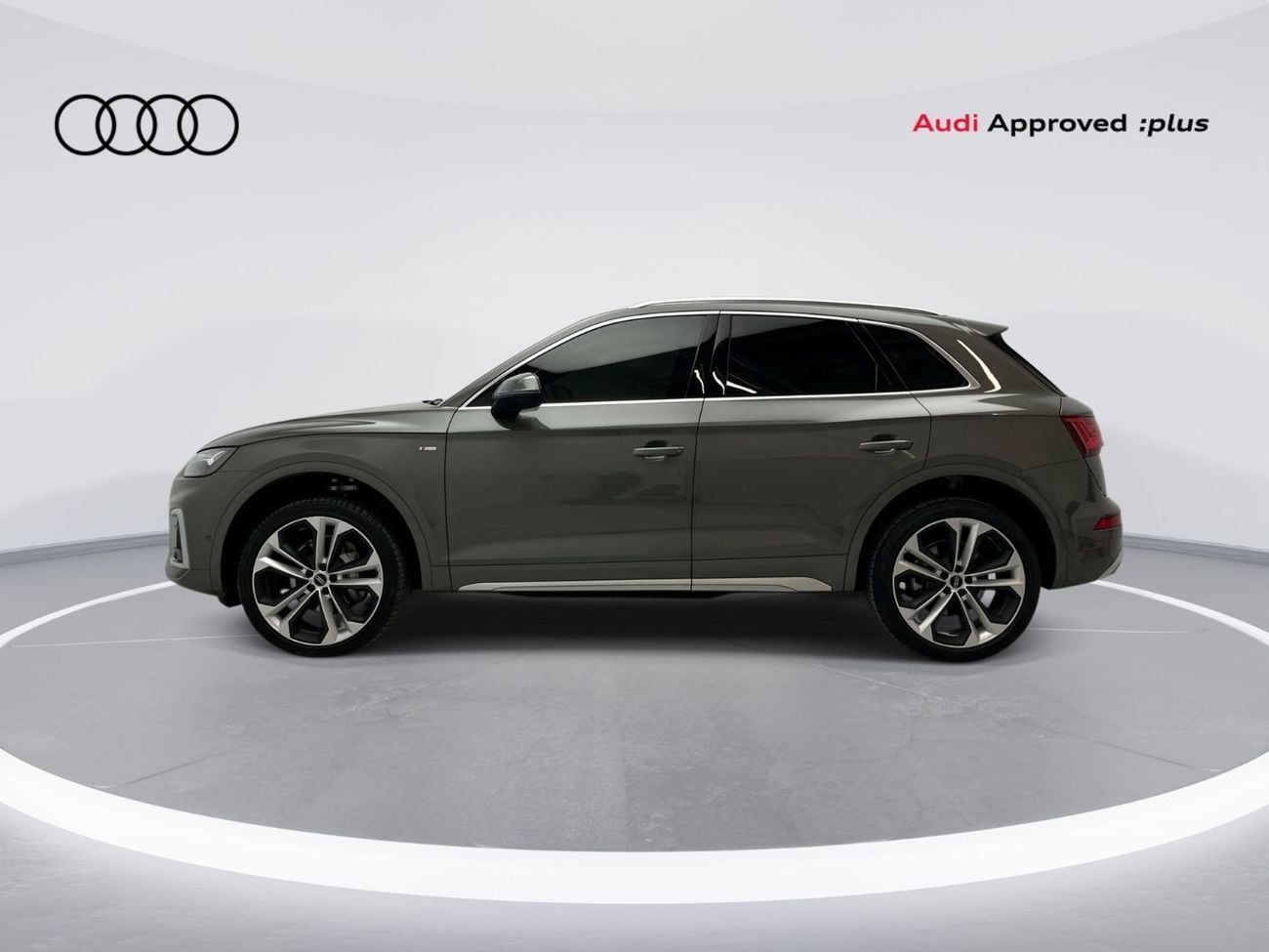 Audi Q5 45 TFSI S-LINE quattro 249hp (Ref# 93948)