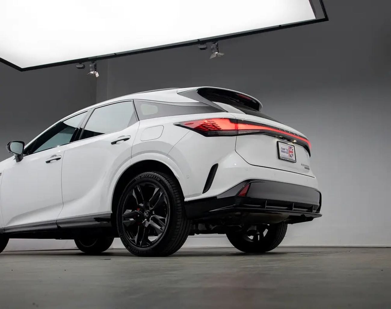 لكزس RX 500h F SPORT PERFORMANCE Al Futtaim Warranty + Service Contract • FDSH • GCC