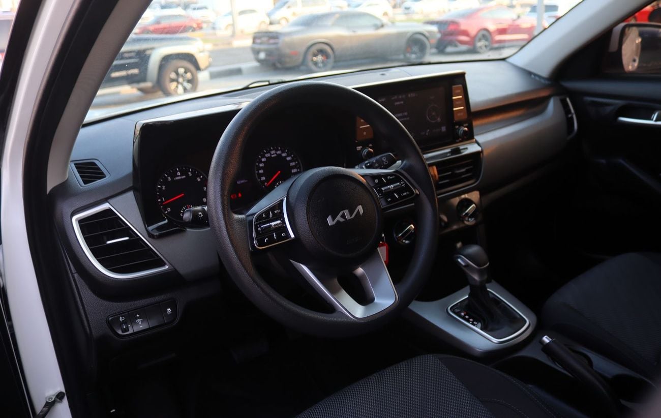 Kia Seltos LX ACCIDENTS FREE - GCC - 1600 CC - PERFECT CONDITION INSIDE OUT