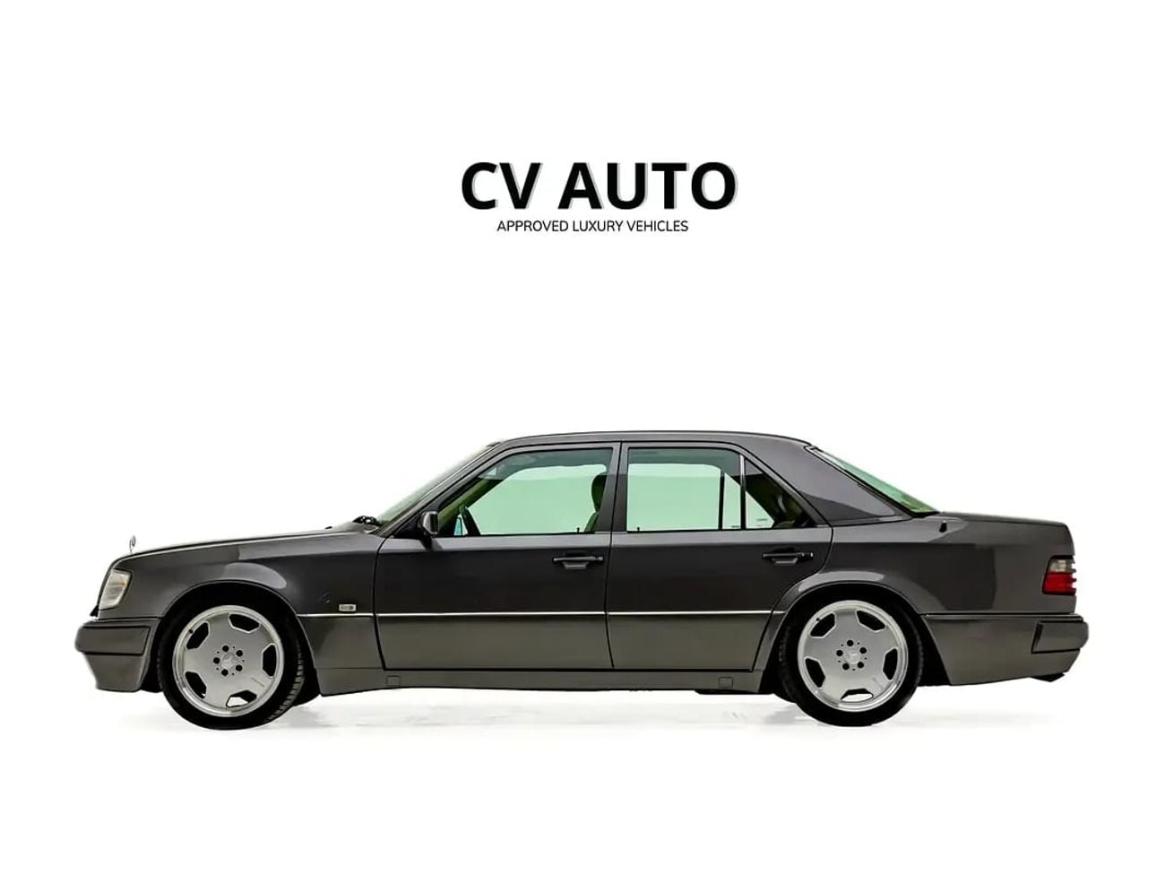 مرسيدس بنز E 500 E 500 | Japanese Spec