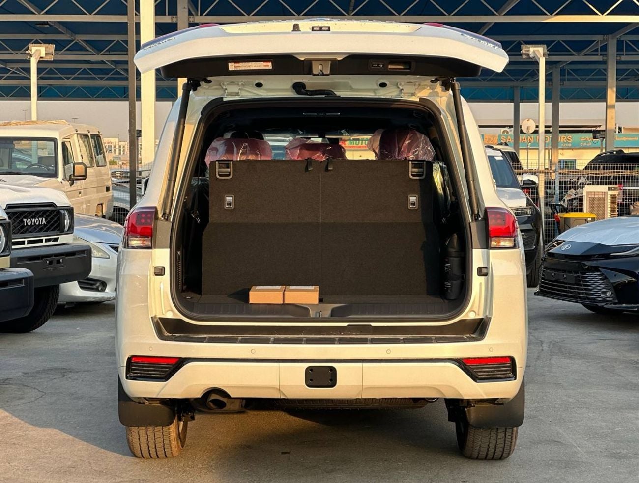 Toyota Land Cruiser GXR