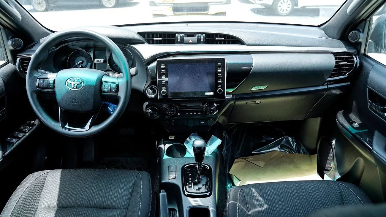 Toyota Hilux ADVENTURE V6 4.0L GCC Specs